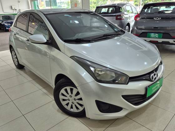 HYUNDAI HB20 1.0 COMFORT PLUS 12V FLEX 4P MANUAL